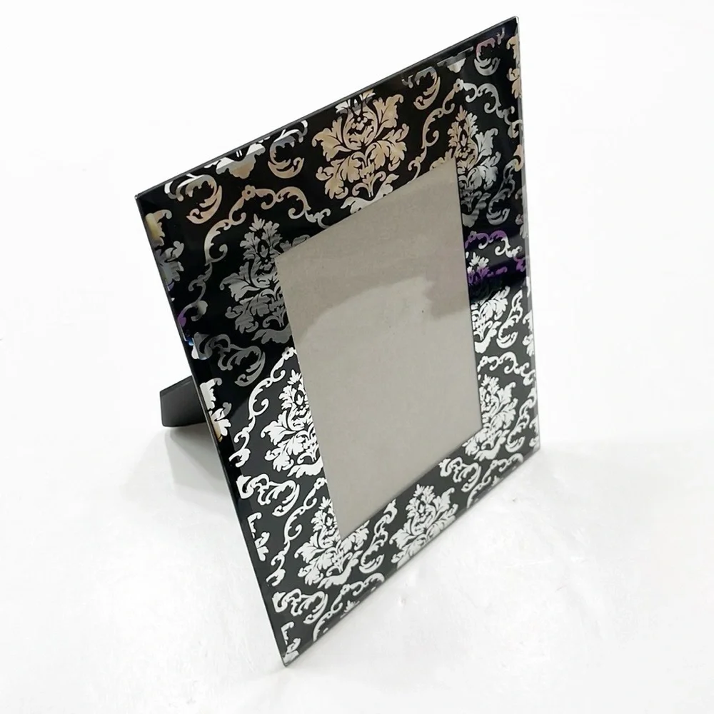 Black/silver photo frame